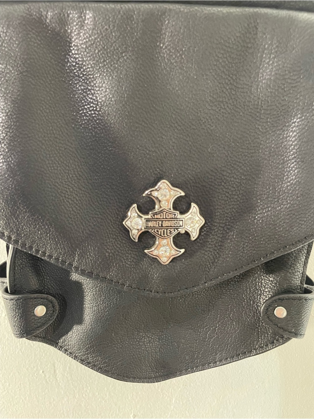 Harley Davidson Black Leather Hip Bag with Cross Logo - Picture 2 of 8